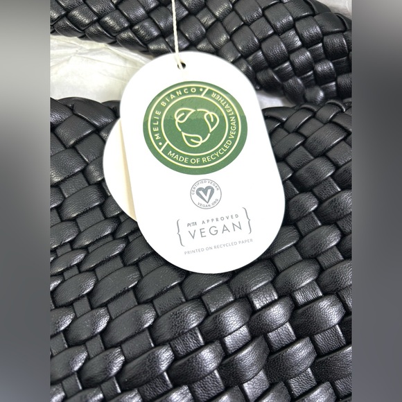 Mealie Bianca Johanna Shoulder Bag. Black. - Picture 13 of 15